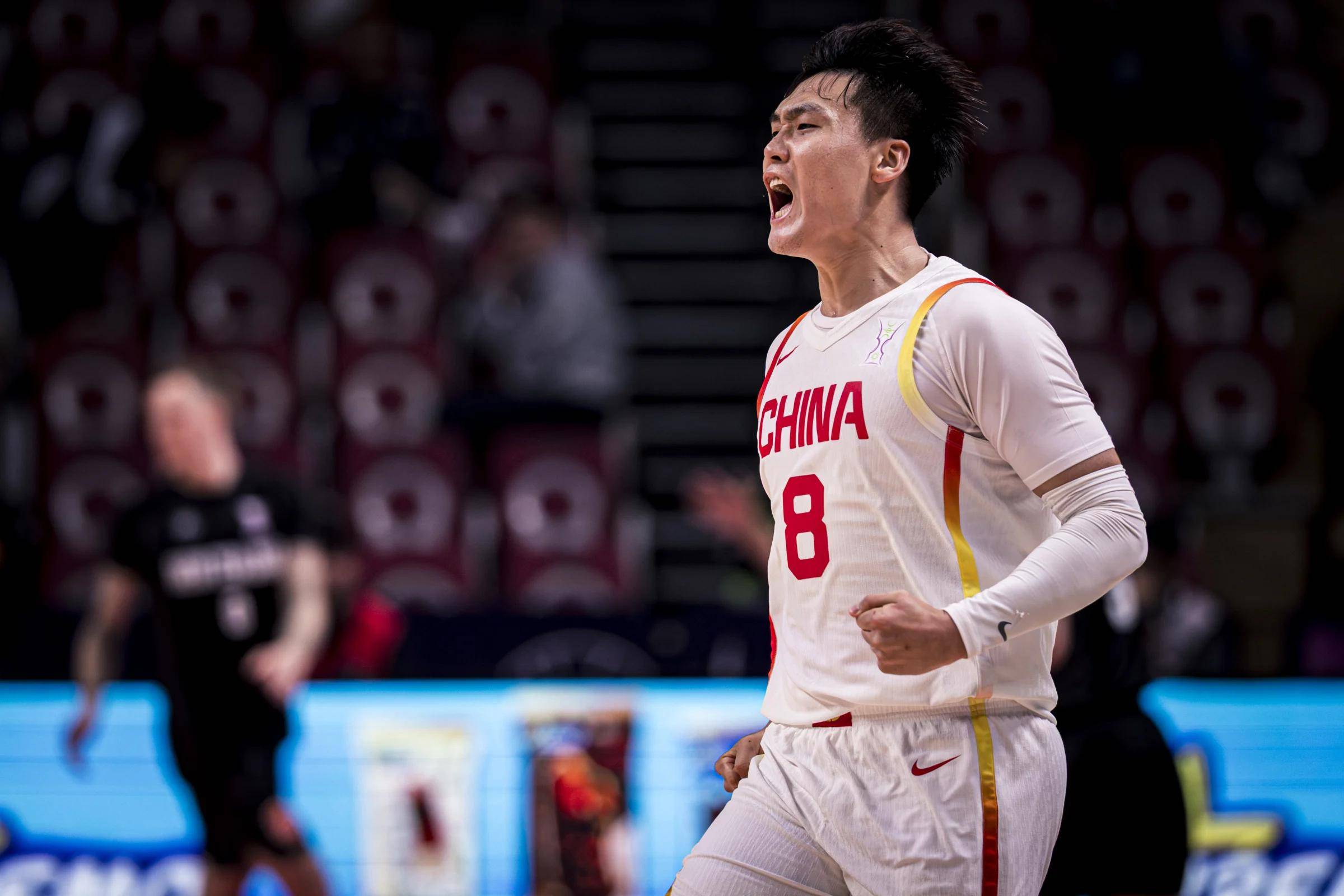 关于尼日利亚男篮轻取雄鹿B队,浓眉三分雨点燃全场的信息 关于尼日利亚男篮轻取雄鹿B队,浓眉三分雨点燃全场的信息