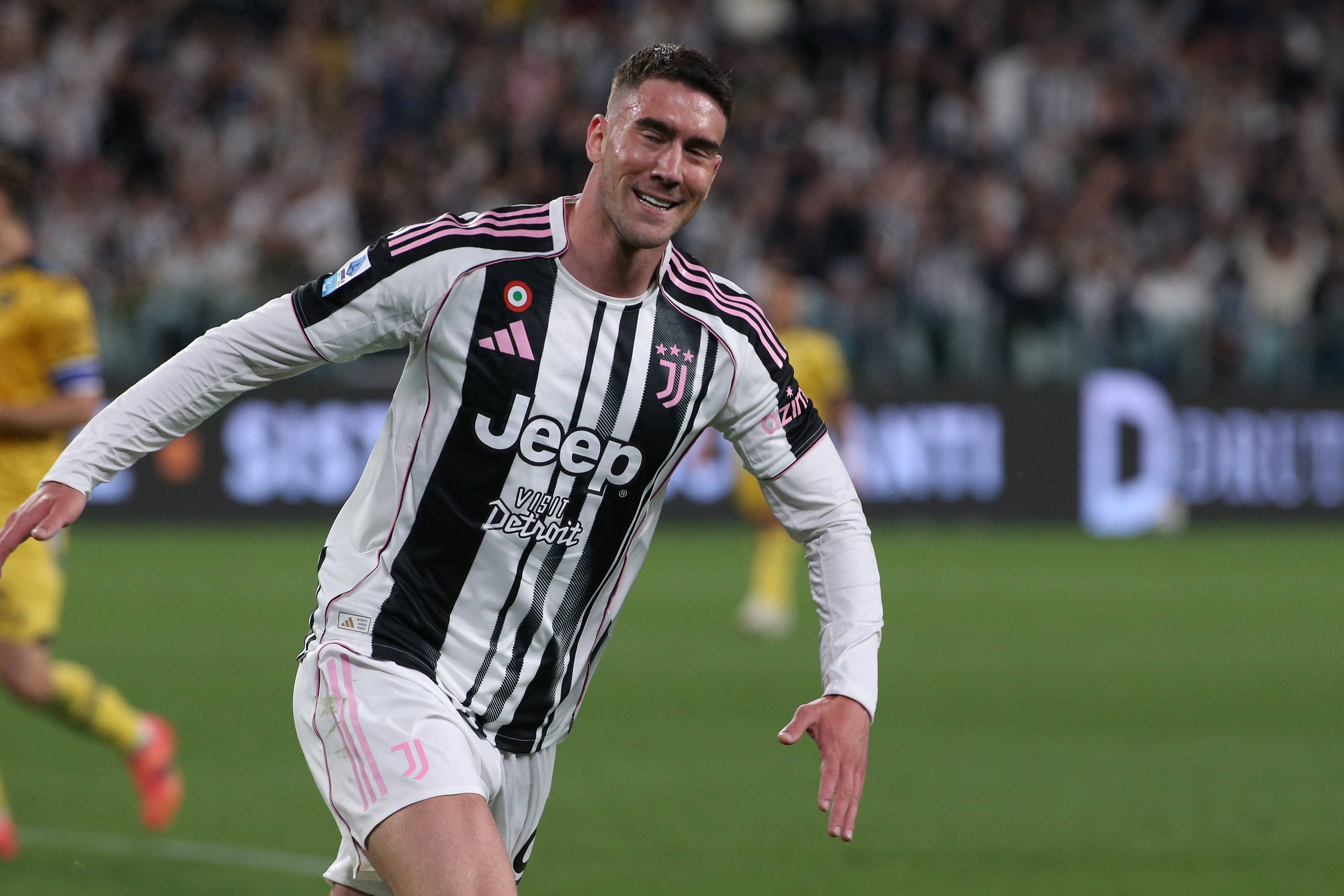 LOL英雄联盟赛事指南-比利时强势墨西哥，弗拉霍维奇惊艳世界的简单介绍