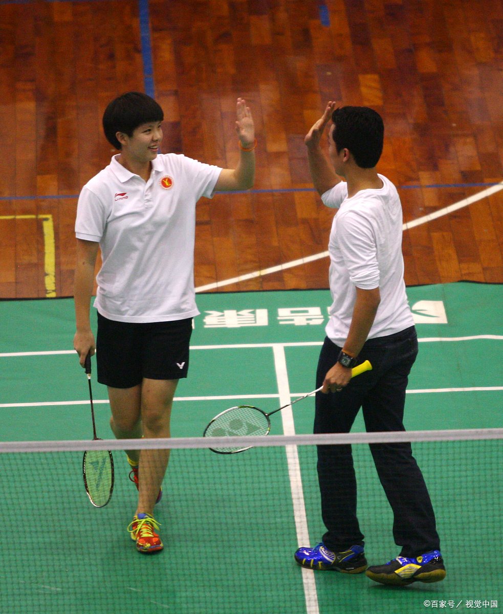 关于韩国羽毛球队完胜丹麦羽毛球队,陶菲克统治全场的信息 关于韩国羽毛球队完胜丹麦羽毛球队,陶菲克统治全场的信息