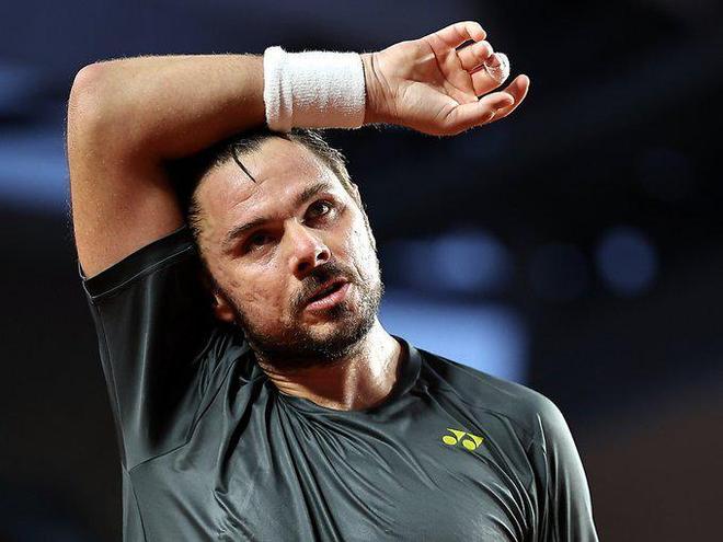 意大利网球队轻取德国网球队,瓦林卡统治全场 意大利网球队轻取德国网球队,瓦林卡统治全场