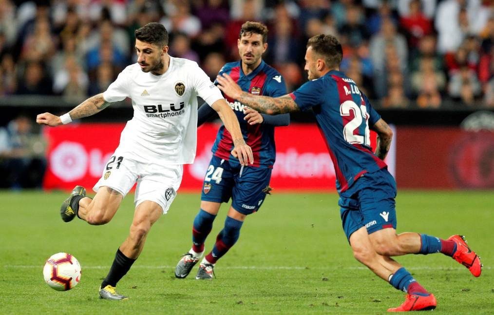 阿尔梅里亚主场击败毕尔巴鄂的简单介绍