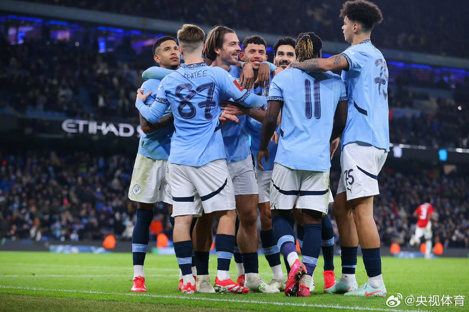 曼城客场大败,领头羊位置恐生动荡 曼城客场大败,领头羊位置恐生动荡