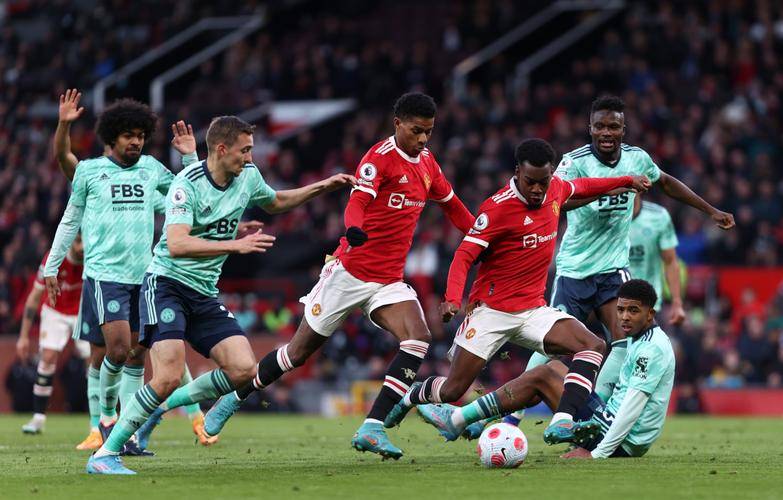 弗赖堡在主场击败强敌,夺得三分 弗赖堡在主场击败强敌,夺得三分