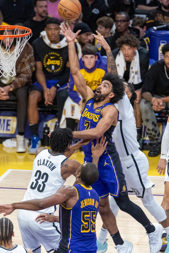 关于篮网惊险胜鹈鹕,喜迎三连胜的信息 关于篮网惊险胜鹈鹕,喜迎三连胜的信息