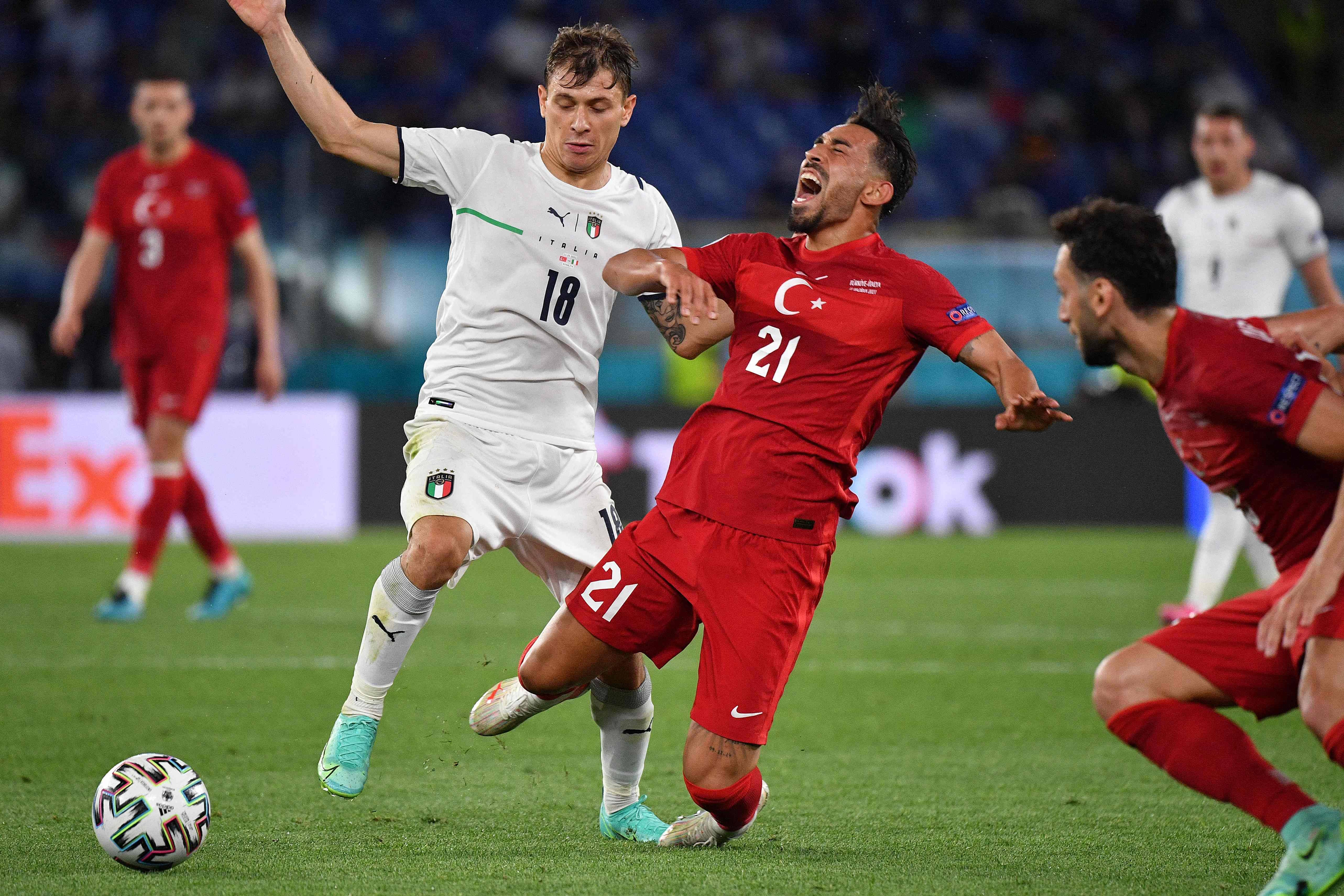 土耳其硬战晋级,锁定欧洲杯半决赛席位的简单介绍 土耳其硬战晋级,锁定欧洲杯半决赛席位的简单介绍