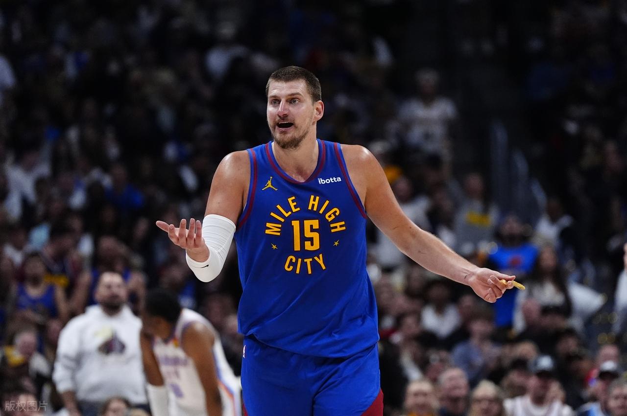 关于加拿大男篮横扫掘金，瓦兰丘纳斯高光表现的信息