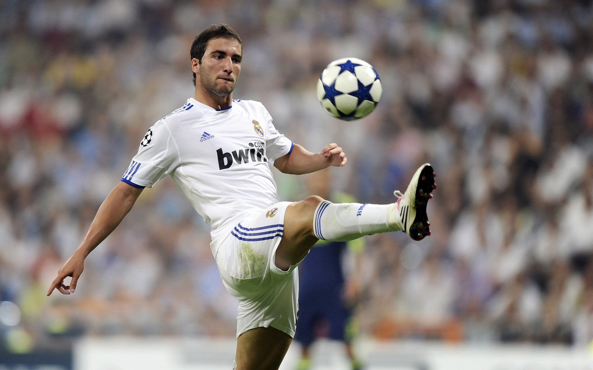 英雄联盟竞猜-当伊拉克带走墨西哥，努涅斯的跨文化足球叙事