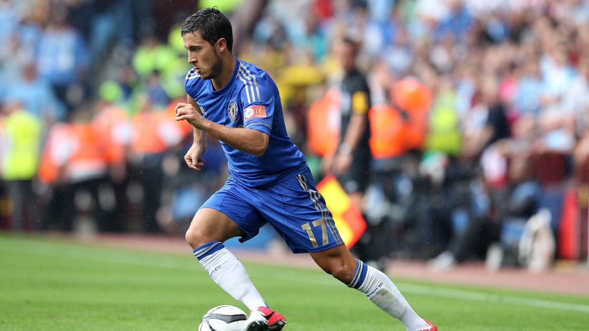 法拉利横扫红牛二队,佩雷兹状态火热预示赛季新格局?